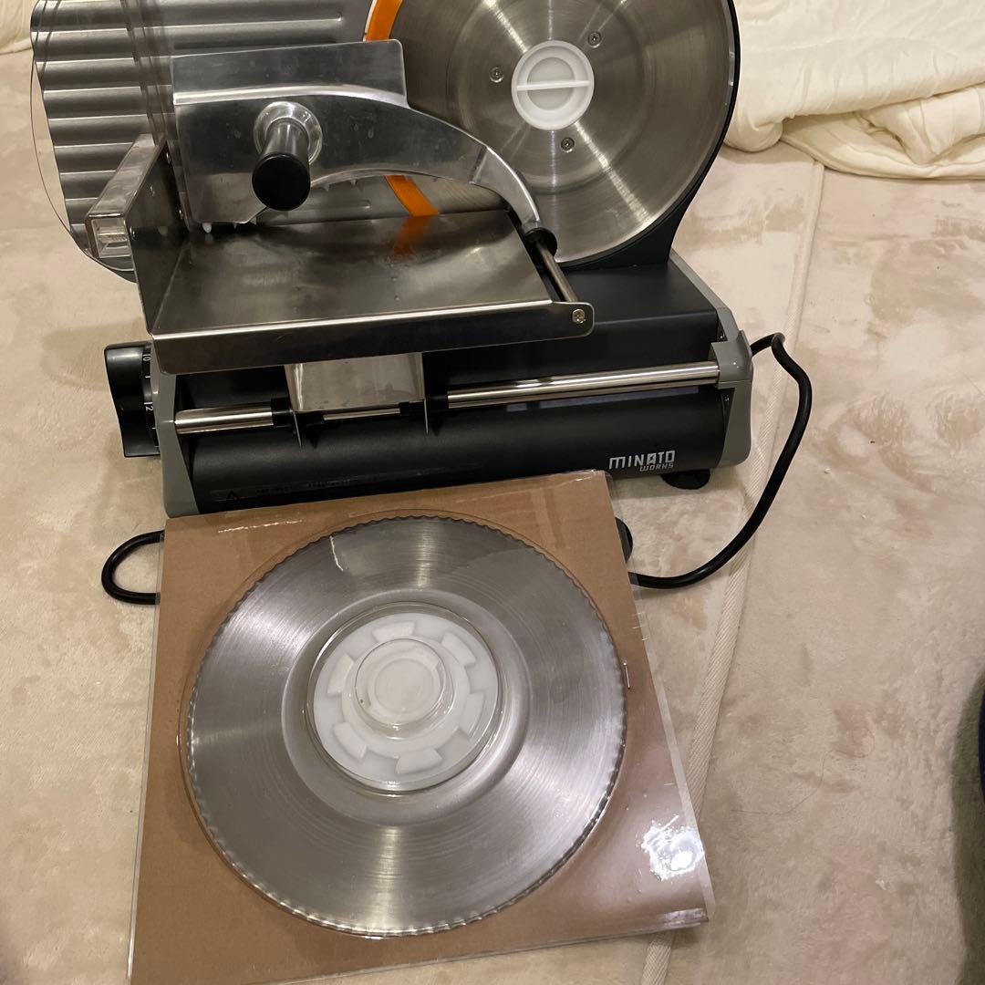 MINATO スライサー 替刃付き　生ハムやローストビーフに！