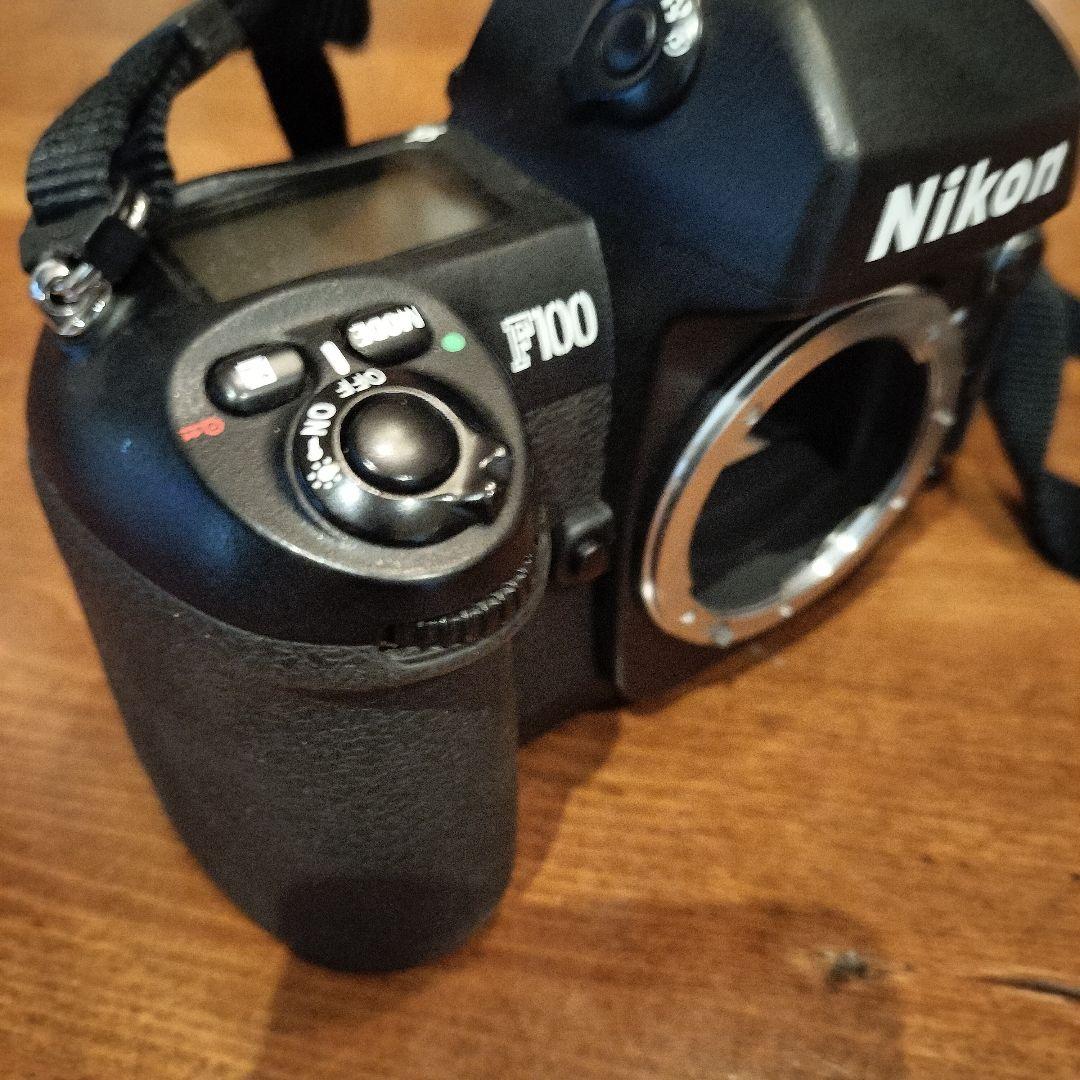 フィルムカメラ Nikon F100