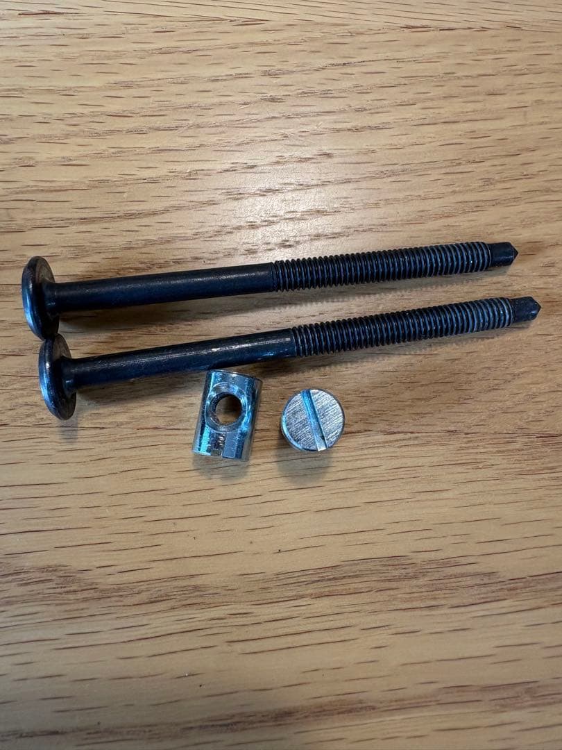 Leander ベビーラック・チェア ダークブラウン