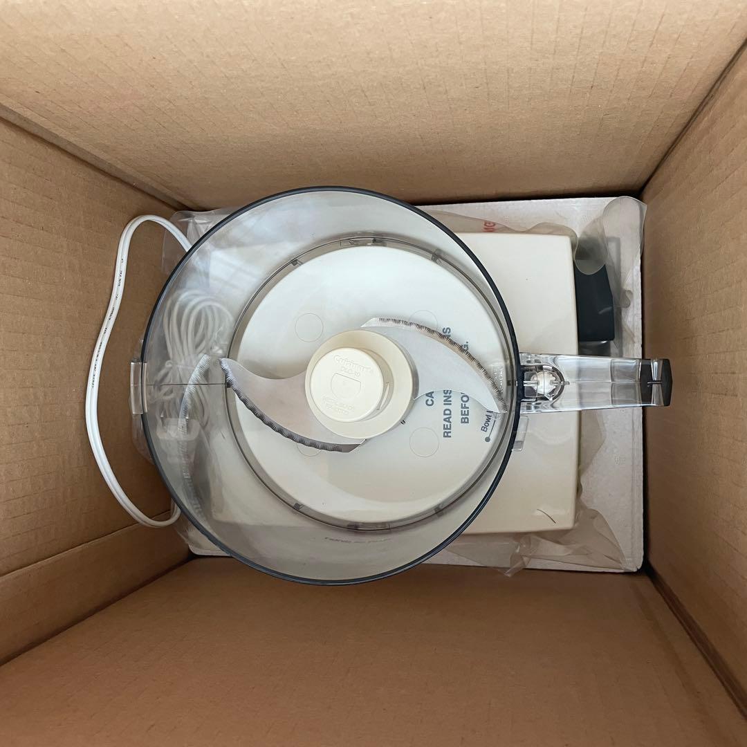 新品未使用・送料込⭐︎クイジナート　DLC-10P Plusフードプロセッサー