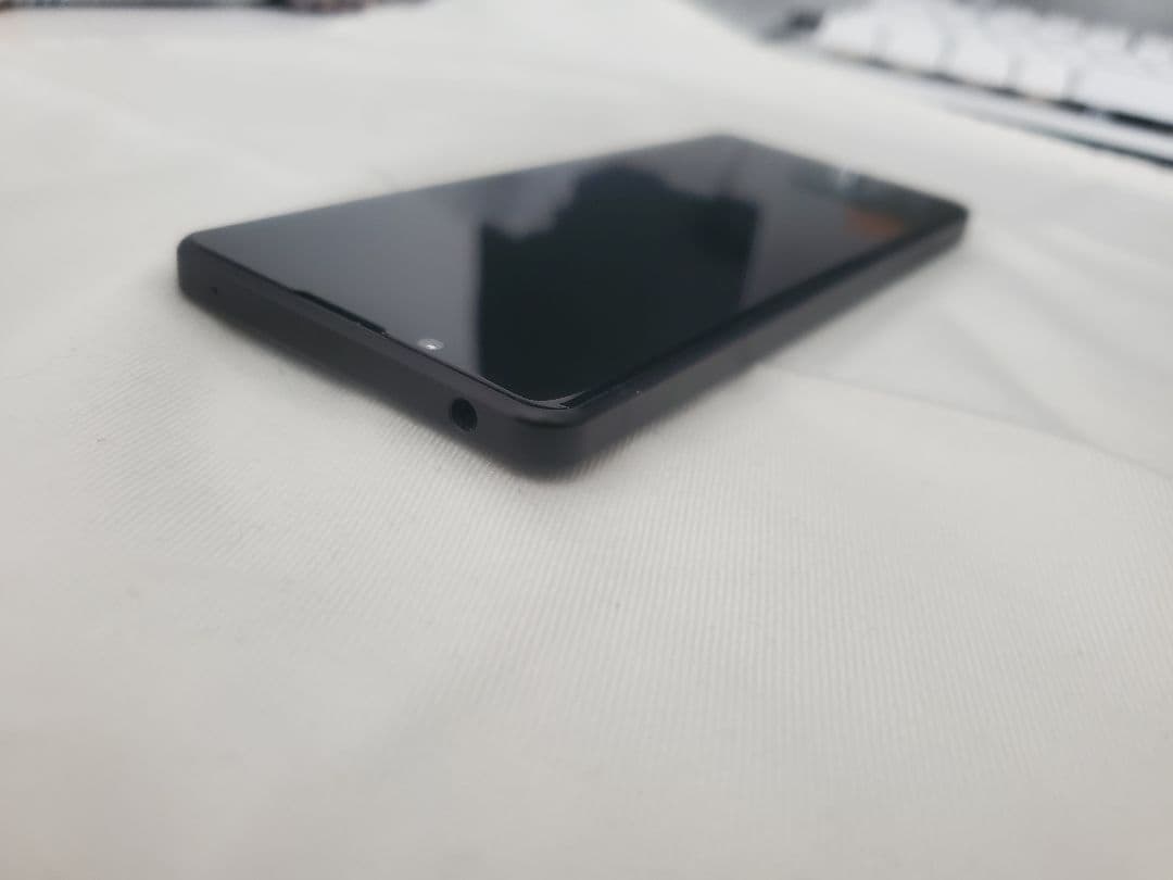 Sony Xperia 5 IV (A204SO) SIMフリー 本体とカバー