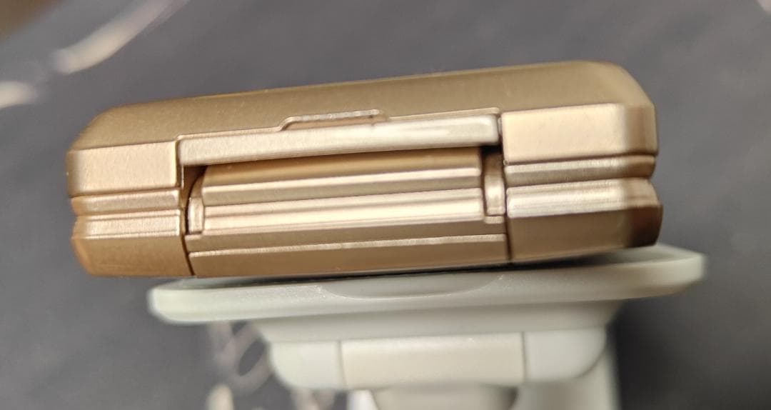 かんたん携帯11 ゴールド SHARP A207SH