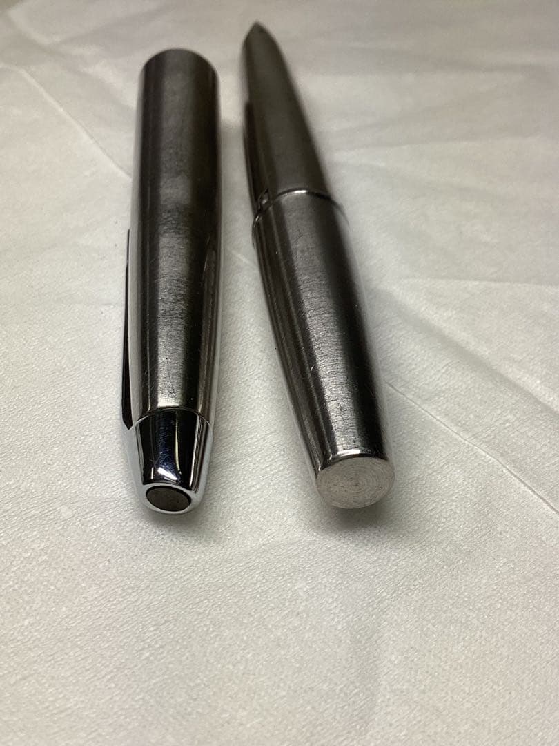 エ*２様 PILOT ペン先一体型シルバー 万年筆