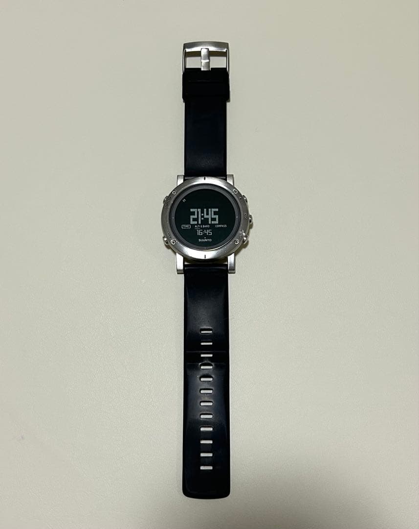 SUUNTO CORE BRUSHED STEEL ブラッシュドスチール スント