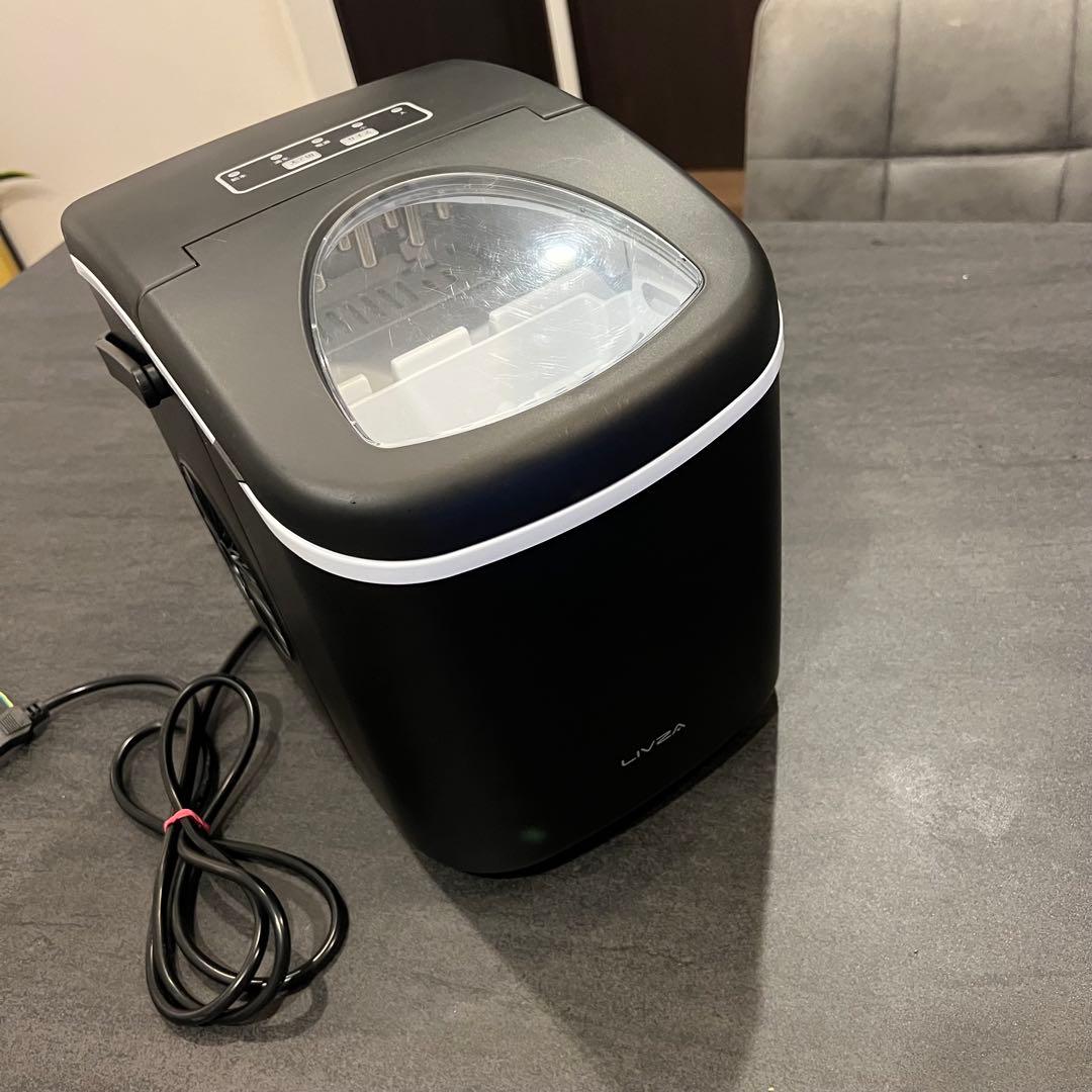 コンパクト　製氷機 ブラック　氷　製氷　ICE-C01