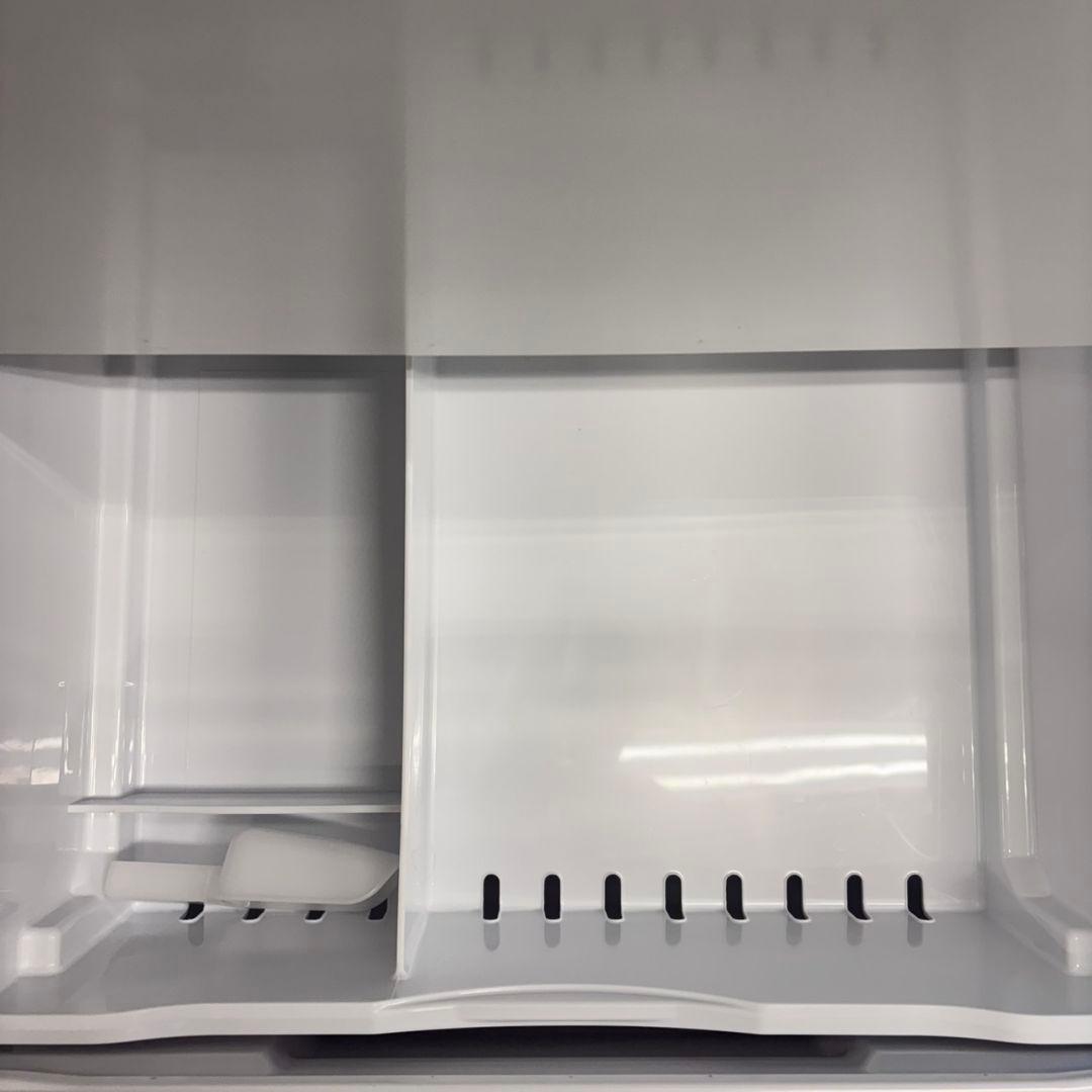 580 極美品　大型冷蔵庫　300L〜400L 右開き　自動製氷機　ファミリー向