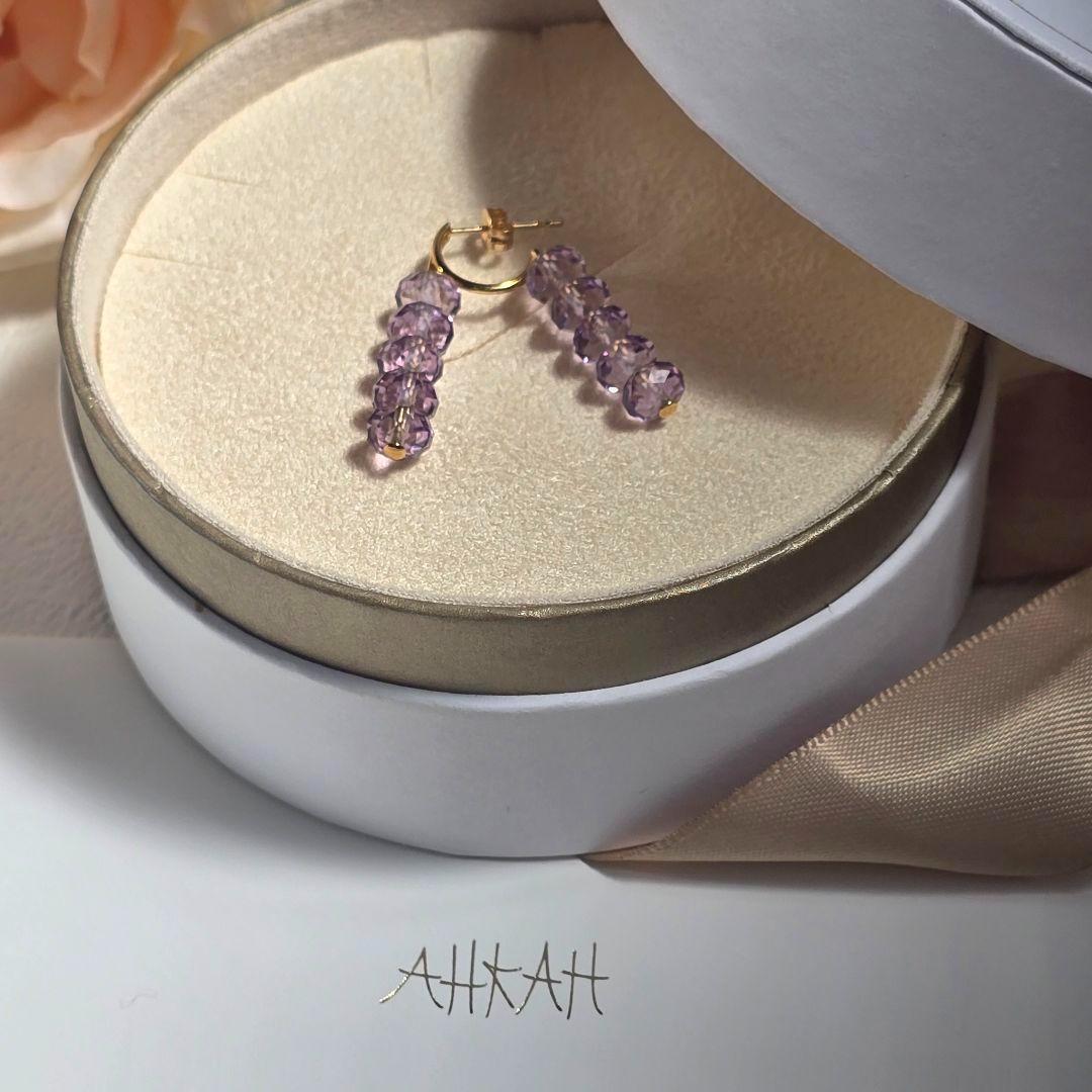 アーカー　18K アメジスト スプリングシークイン ピアス 最強の出会い運