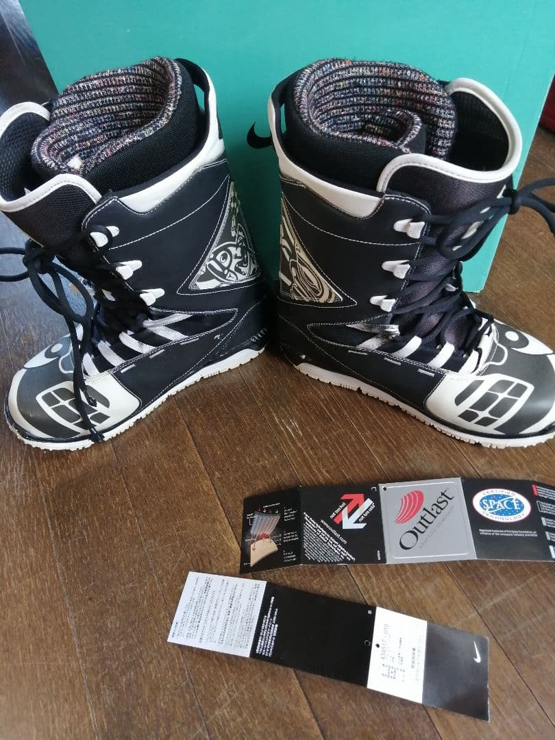 【期間限定オークション値下げ中】ナイキ スノーボードブーツ Nike Kaiju