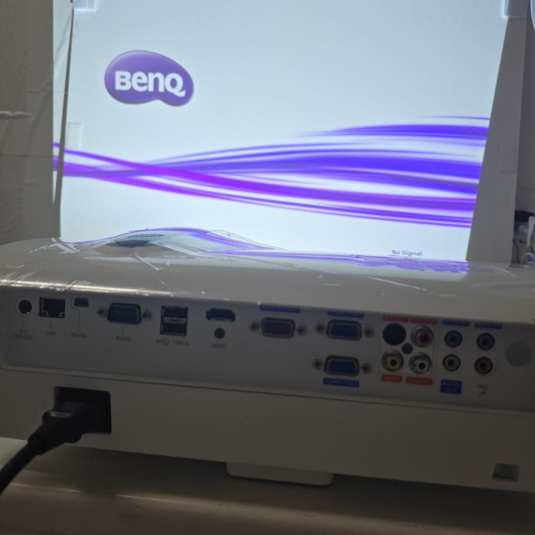 BenQ プロジェクター SmartEco 未使用 LW61ST 3d