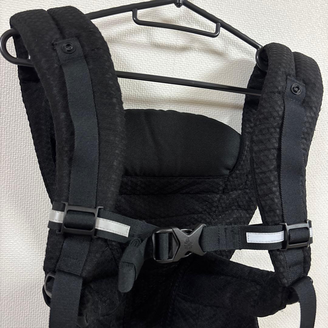 ねこ 箱無し価格【美品】エルゴ　オムニブリーズ　オニキスブラック