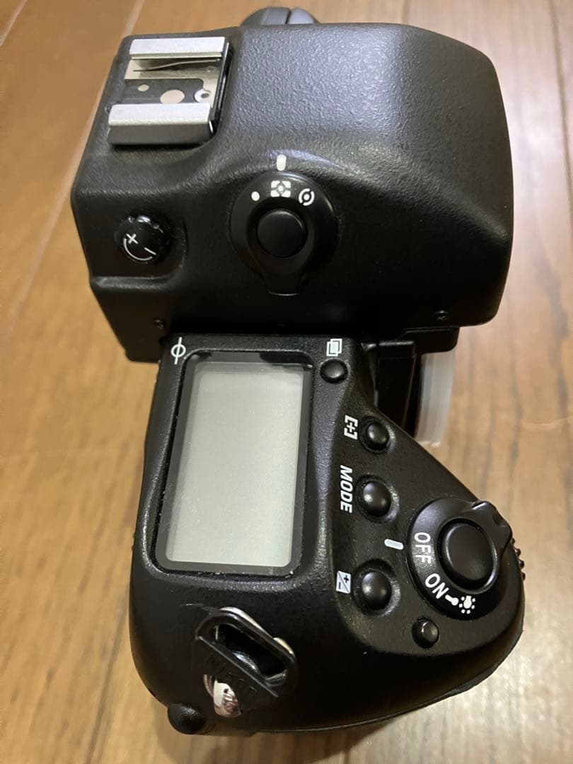 Nikon F5 一眼レフカメラ 35mmフィルム