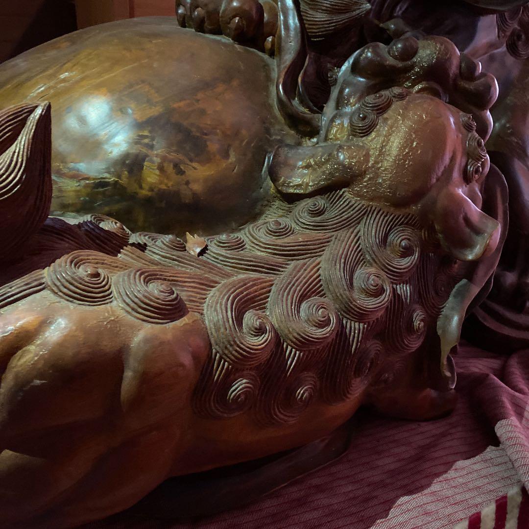 玉杢の特大獅子一刀彫り　名作珍品
