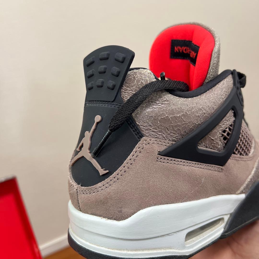 シューズ(男性用) NIKE AIR JORDAN 4 RETRO TAUPE HAZE