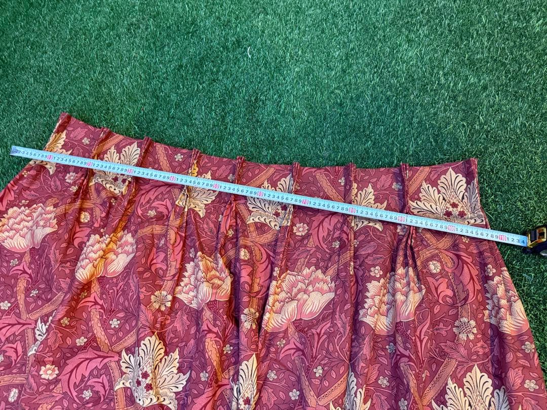 Morris & Co. 花柄ドレープカーテン