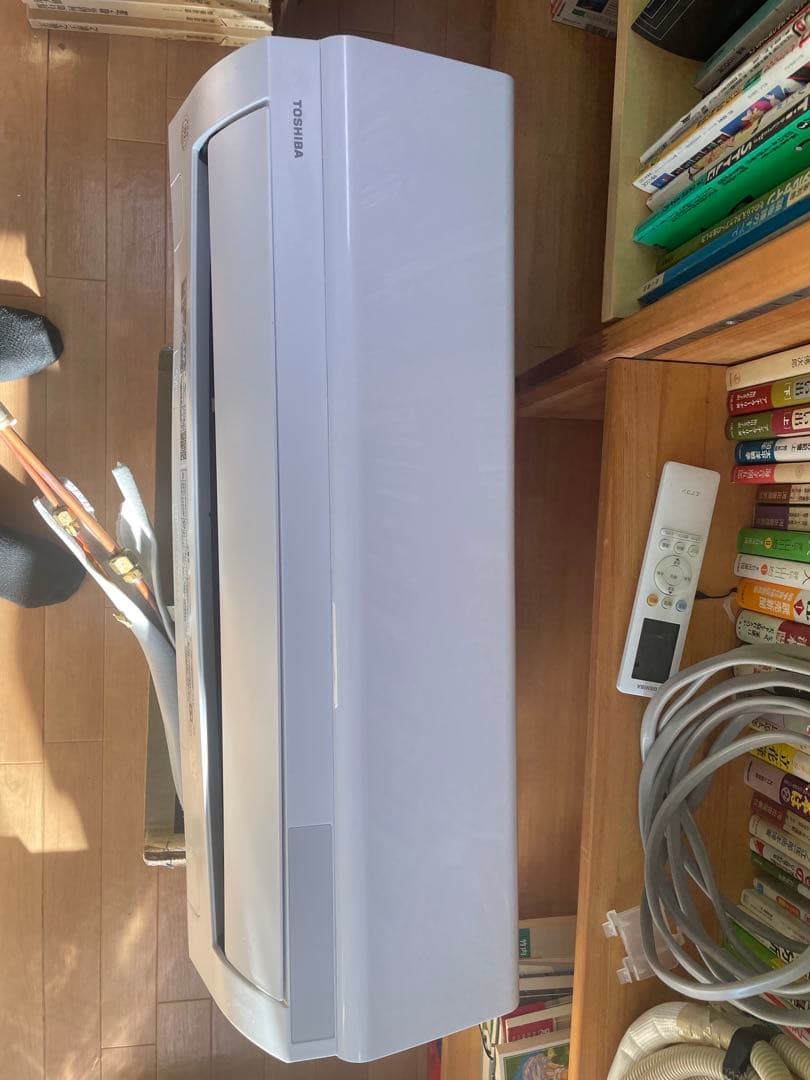 2025年製 TOSHIBA 壁掛け式エアコン本体6畳用 RAS-2214TM