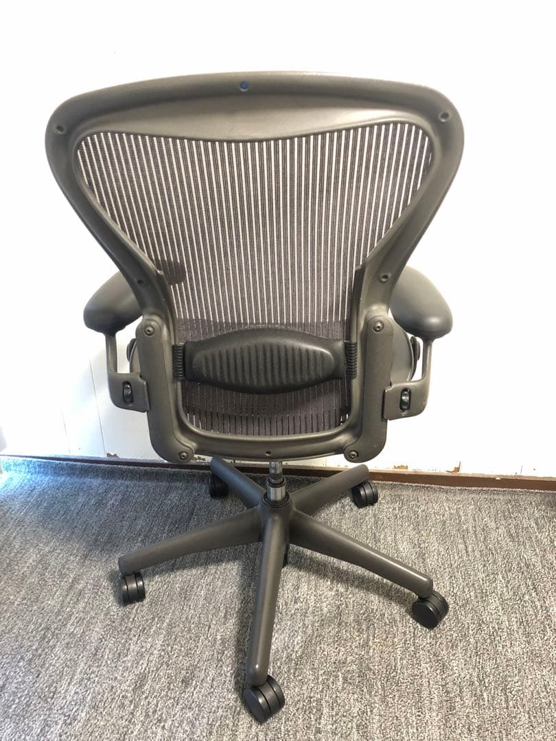 ハーマンミラー　アーロンチェア