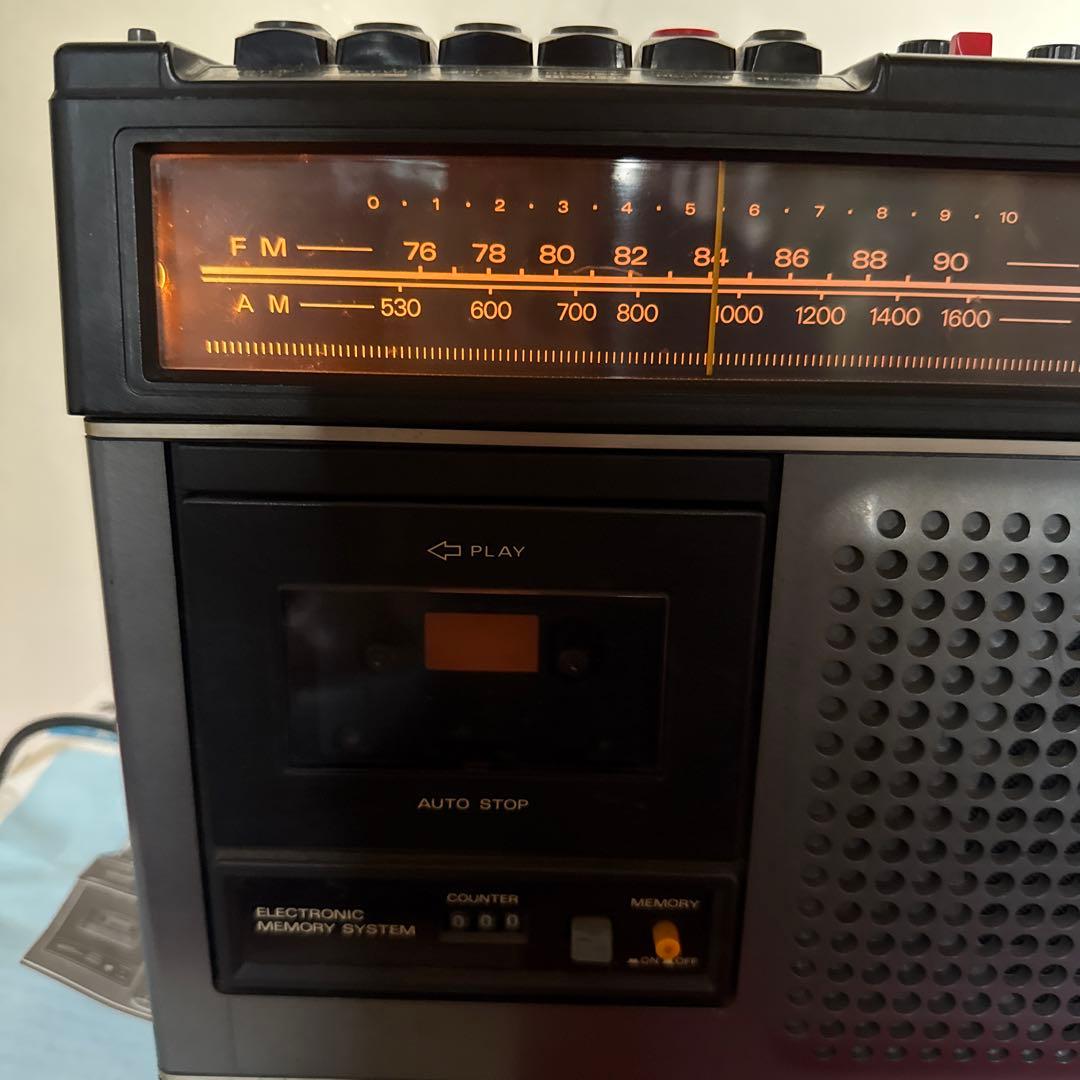 SANYO MR8160 カセットレコーダーラジカセ　サンヨー　MR 8160