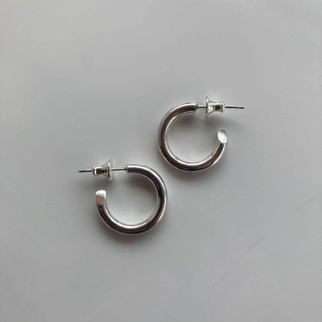 新品 【 3mm×18mm 】両耳用 シルバー925 フープピアス
