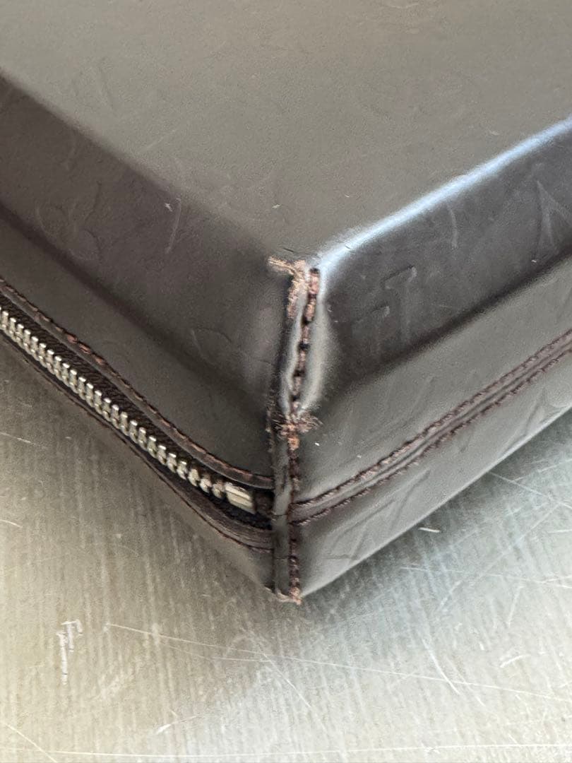 LOUIS VUITTON エルヴィン_モノグラム・グラセ_BRW