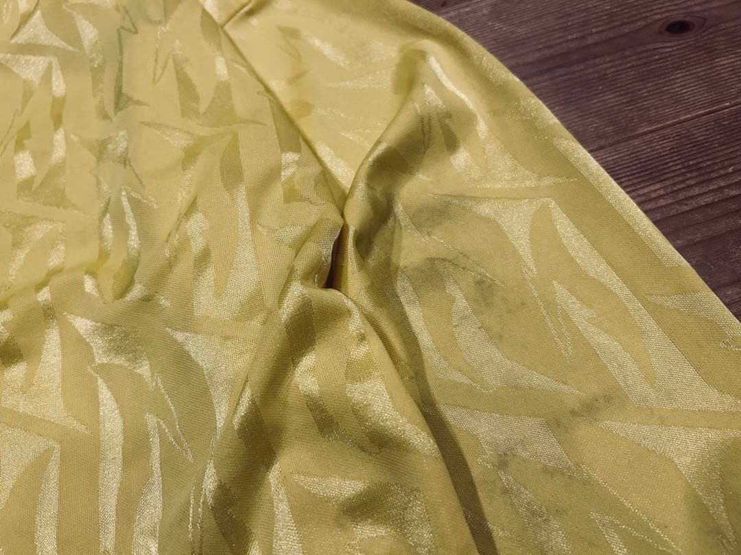 ユニフォーム 古着 90s Bukta バクタ UK製 黄色 Vネック 40