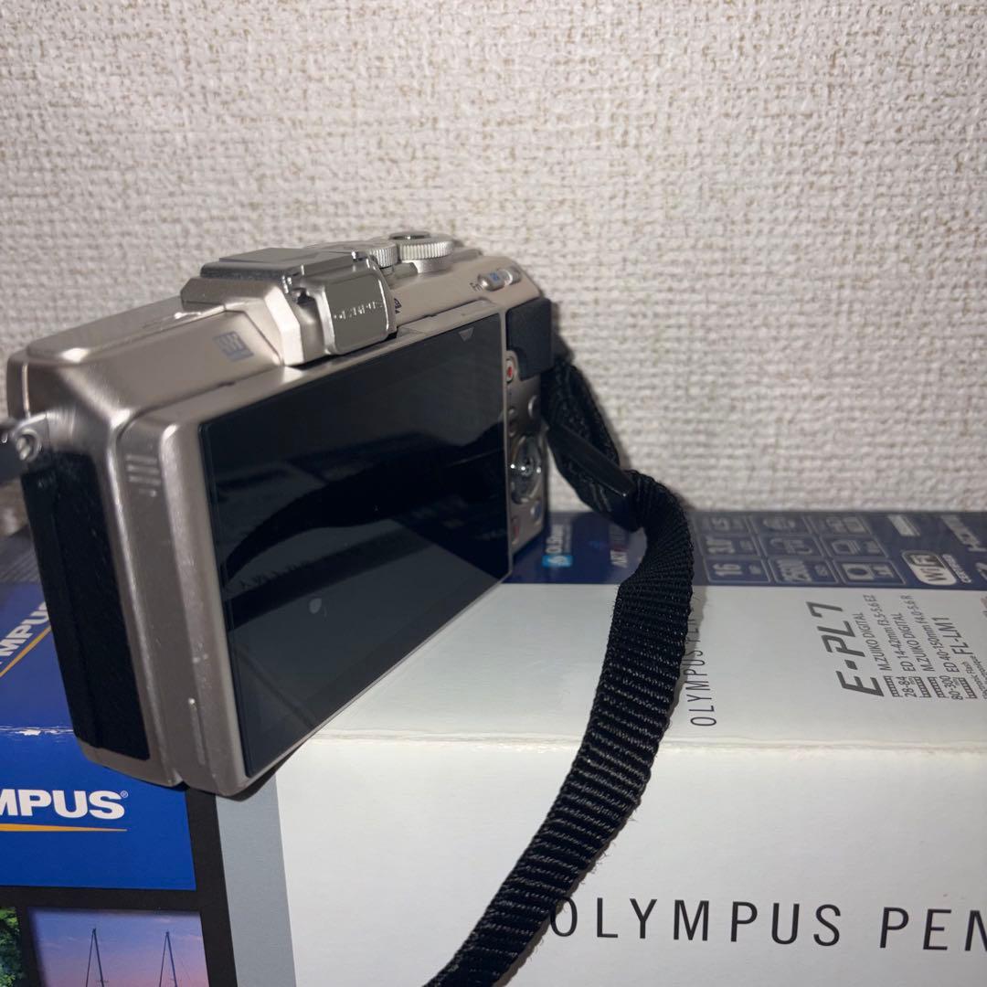 OLYMPUS PEN Lite E-PL7 EZダブルズームキット ブラック