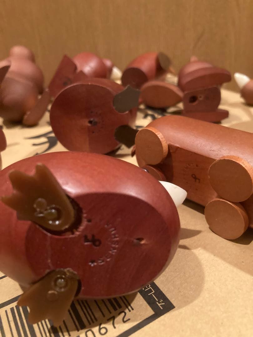 千趣会 ロイヤルペット　雑貨 木製動物フィギュアセット 11点　置物　インテリア