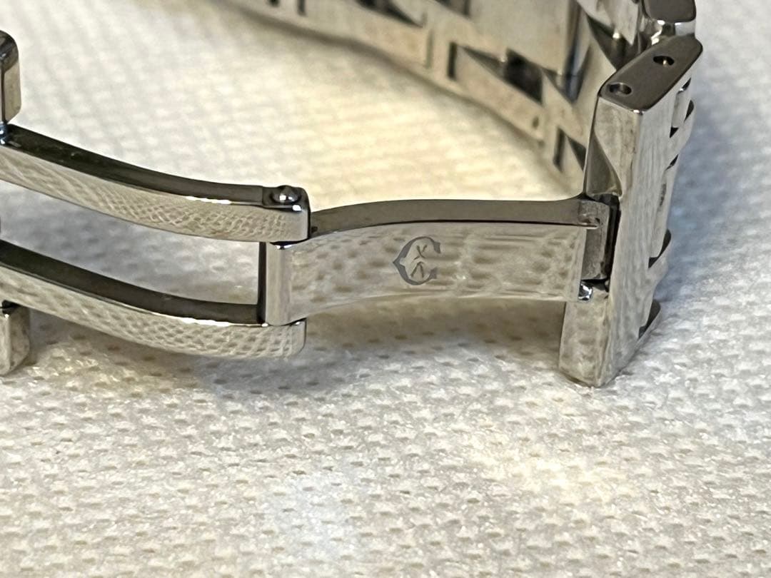 シャリオール　レディス腕時計ロトンシリーズの腕時計　新品未使用品に近い　稼働品