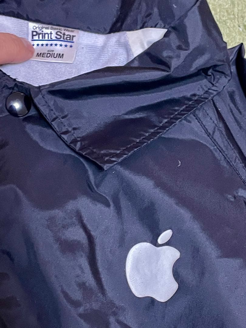 Apple アップル ロゴ入り 公式 Mサイズ ウインドブレーカー ジャンパー