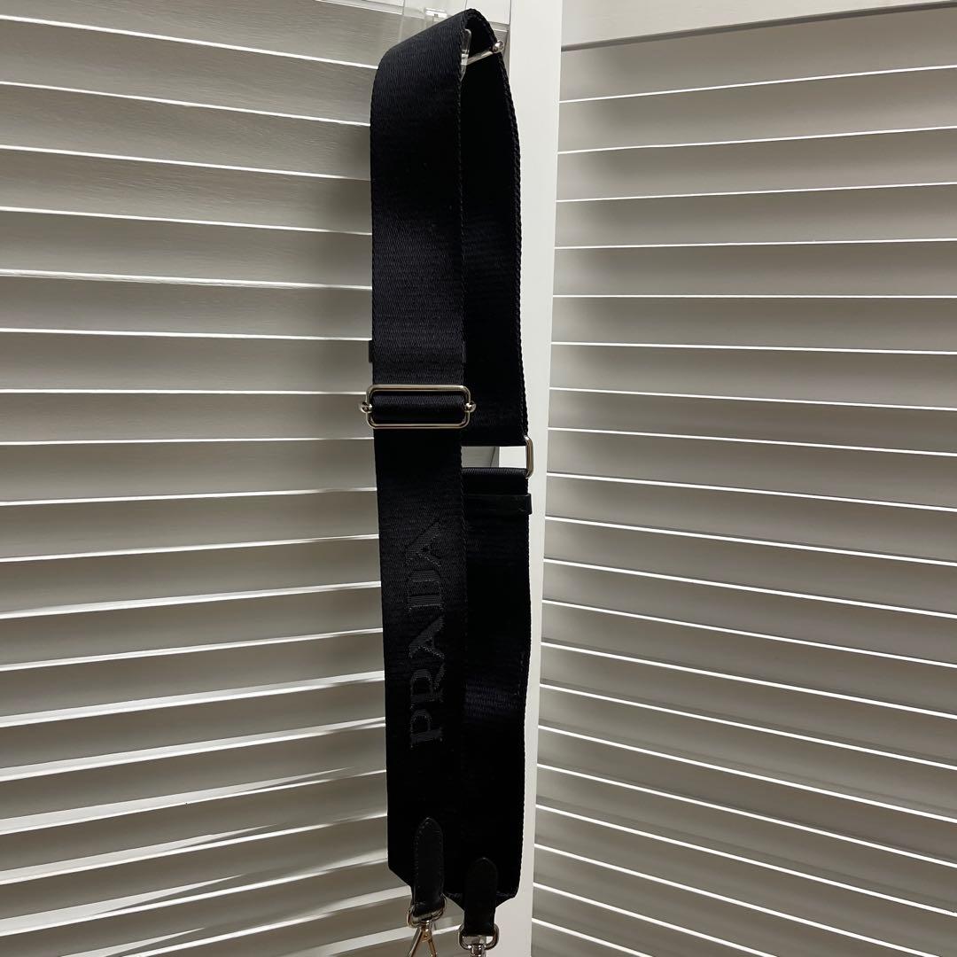 プラダ　パデッドRe-Ｎylon✖️レザー　　トートバッグ　黒　美品！