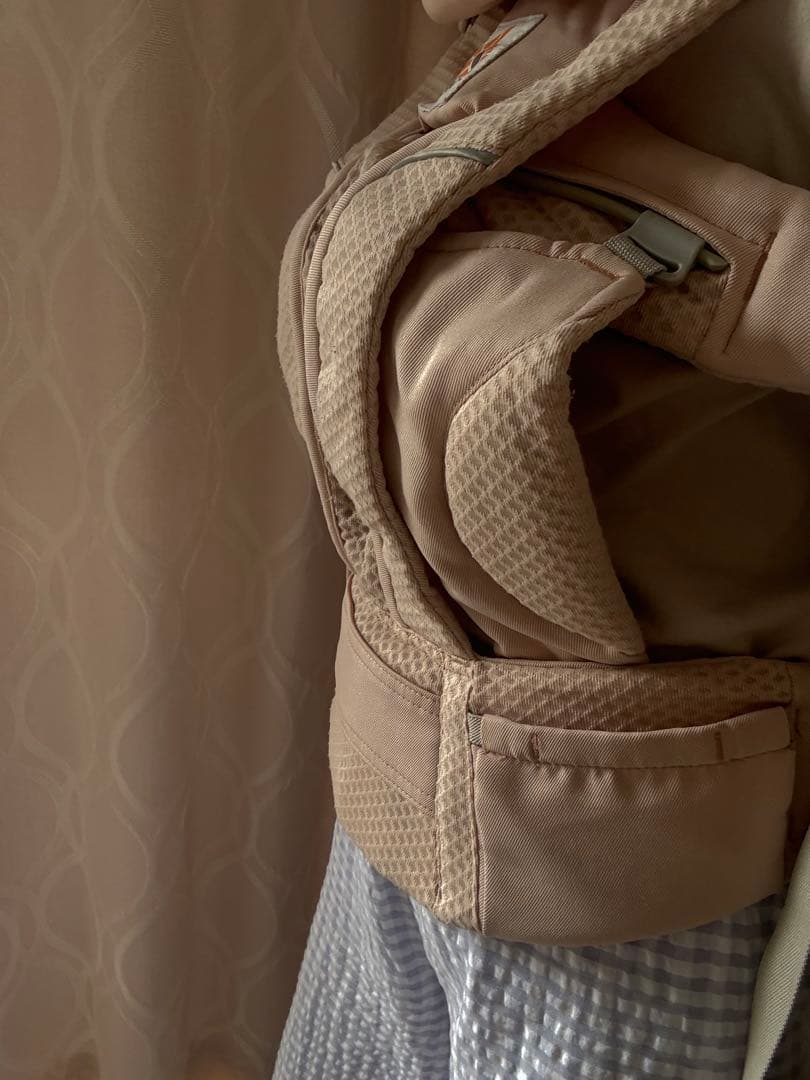 値下げ ergobaby エルゴベビー オムニブリーズ 抱っこ紐 メッシュ