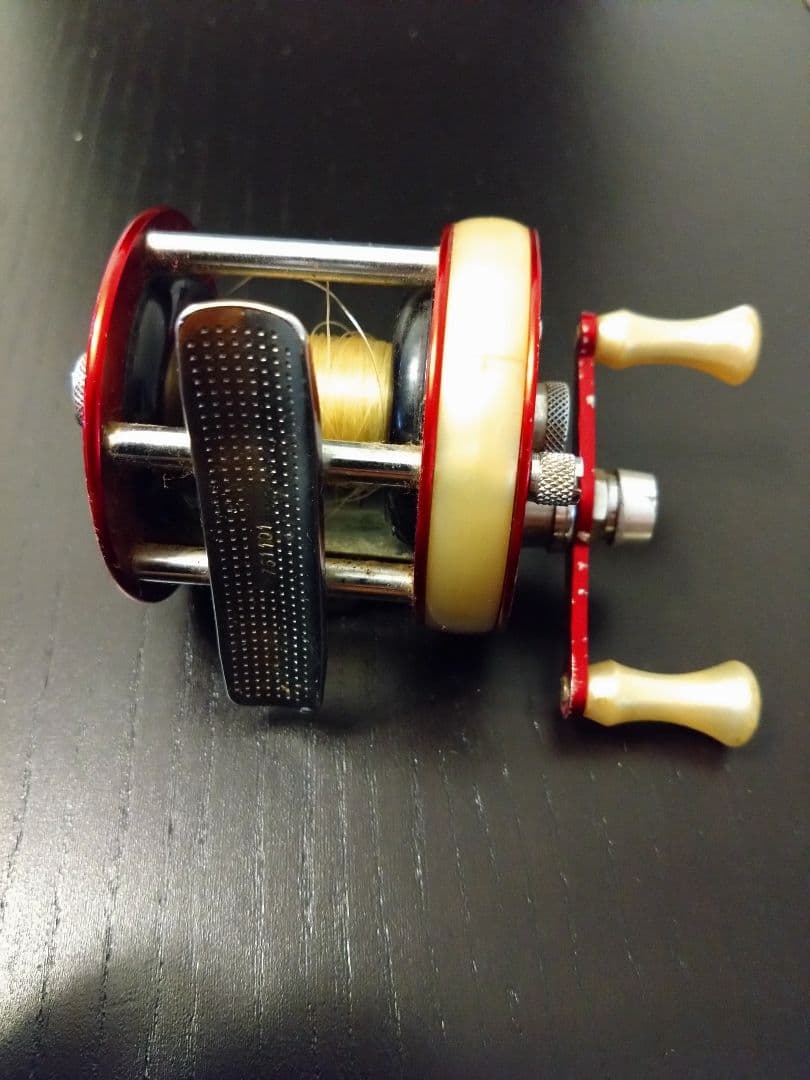 Ambassadeur 1760 A スピニングリール