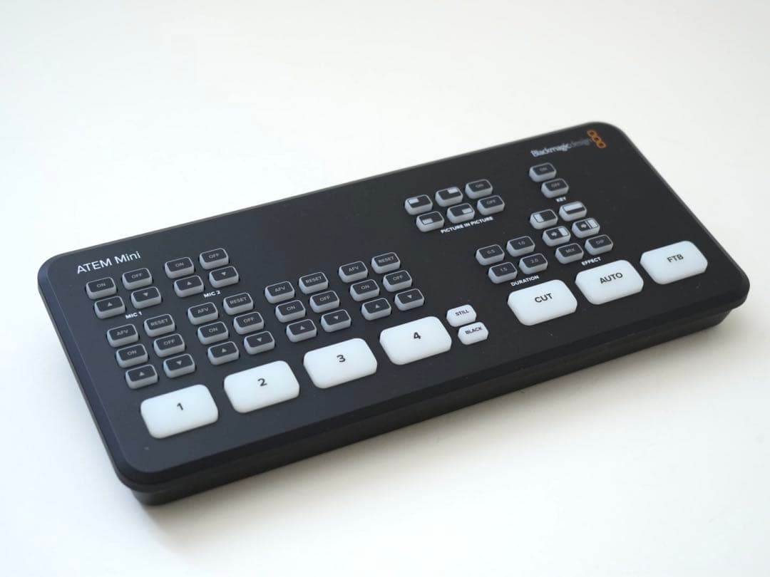 ATEM mini スイッチャー
