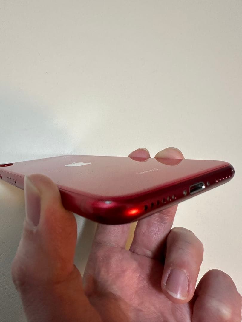 き*ん様 Apple iPhone SE (第2世代) レッド