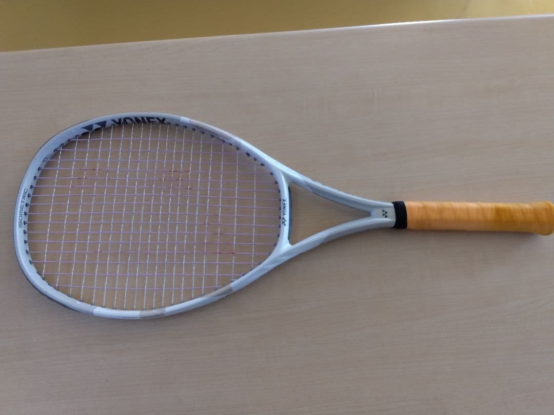 YONEX 　Vコア100 (グリップ２)