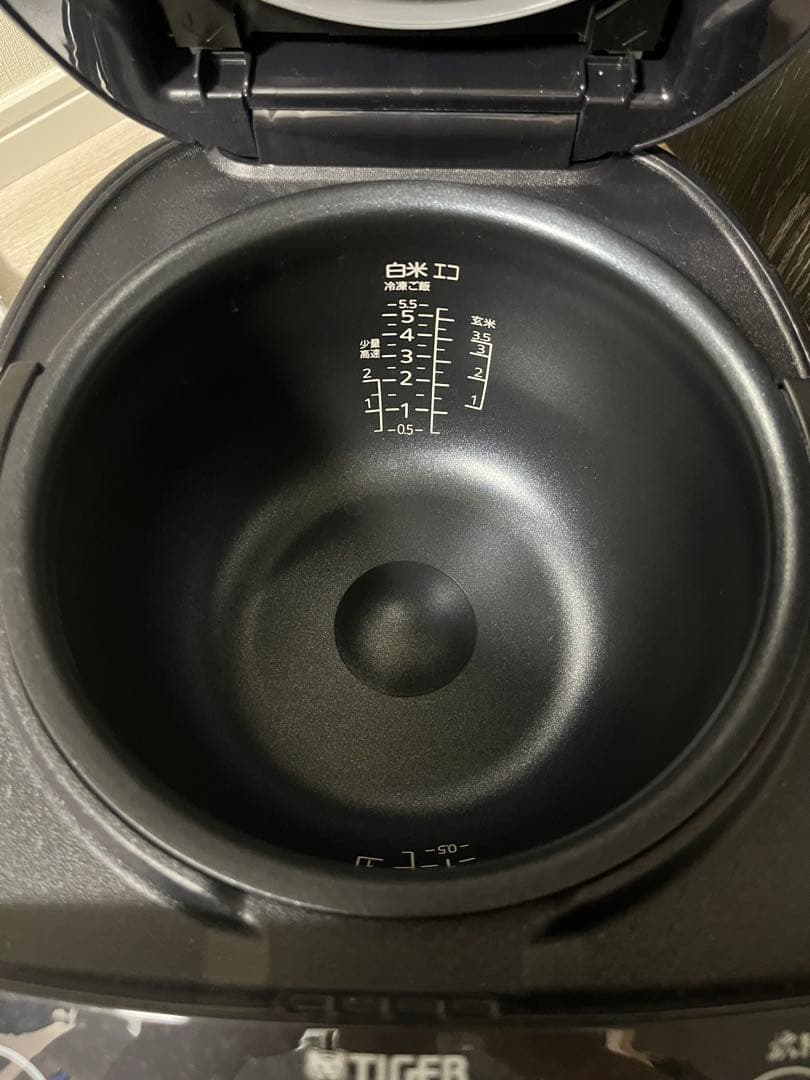 TIGER IH炊飯器 JPN-N100 ブラック