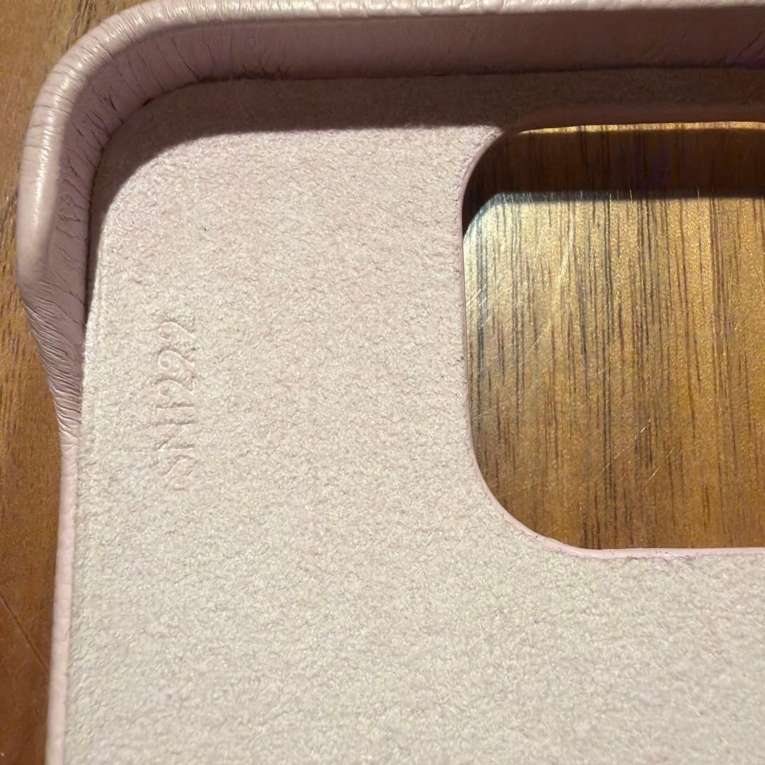 美品 Louis Vuitton iPhone 13 Pro ケース