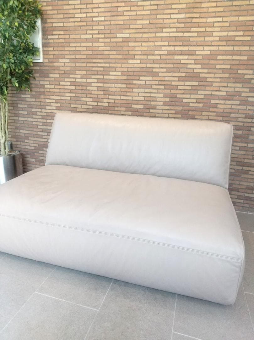 ■美品■arflex MERCADO130 レザーソファ