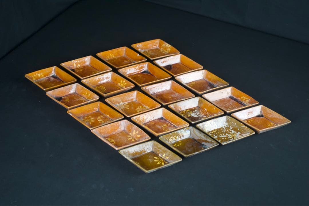 八代 大樋長左衛門 (大樋宗春) 造 菱皿 向付 20客 共箱 懐石料理道具