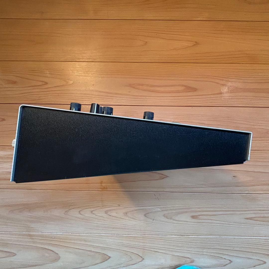 ROLAND EF-303 グルーヴ・エフェクツ 箱・アダプター付き