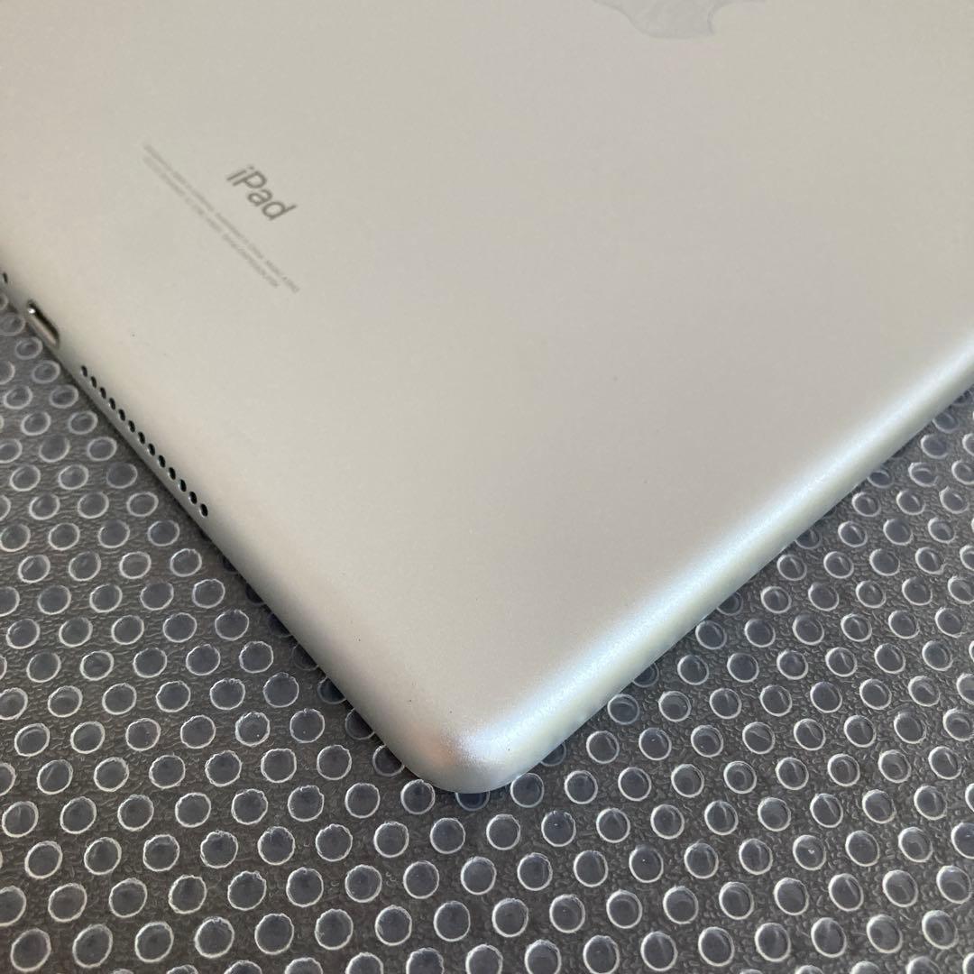 833【早い者勝ち】電池最良好☆iPad6 第6世代 32GB WIFIモデル☆
