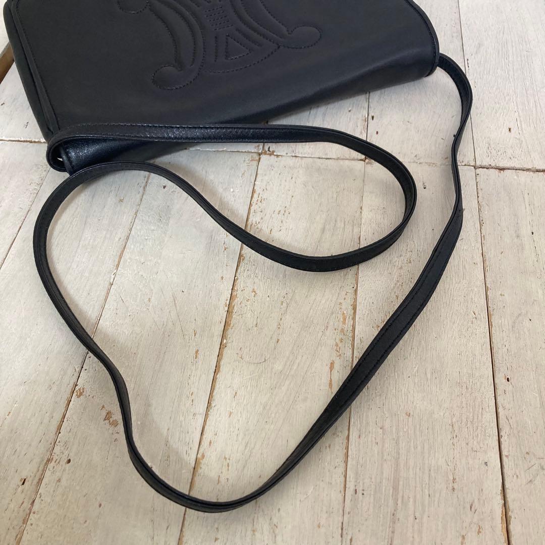 CELINE セリーヌ ショルダーバッグ トリオンフ デカロゴ ブラック