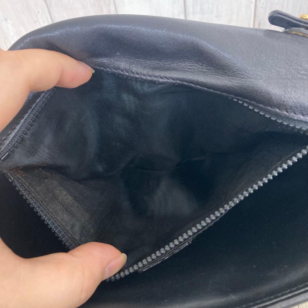 CELINE セリーヌ ショルダーバッグ トリオンフ デカロゴ ブラック