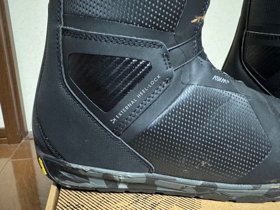 24-25モデルNidecker Kita 27.5cm使用回数10回程度美品