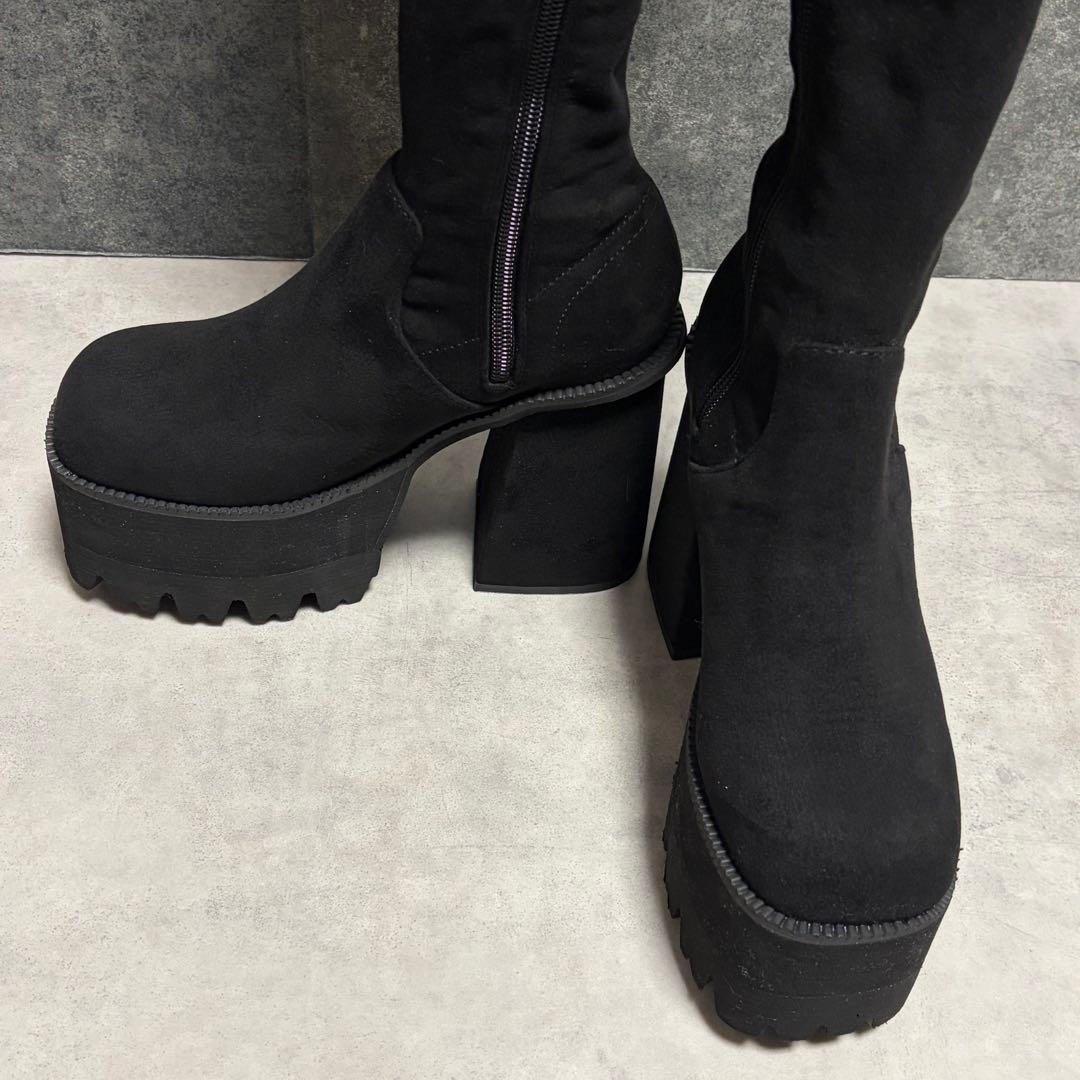 ほぼ新品EMODA スクエアフィット S ロングブーツ ニイハイブーツ 厚底 黒