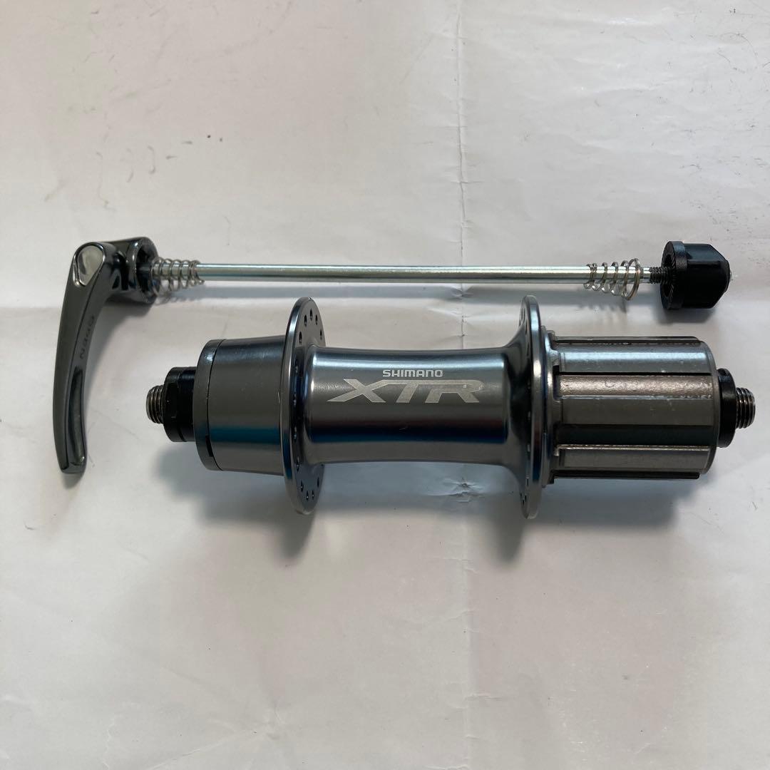 XTR 9速フリーハブFH−M960リムブレーキ用36H(未使用 )