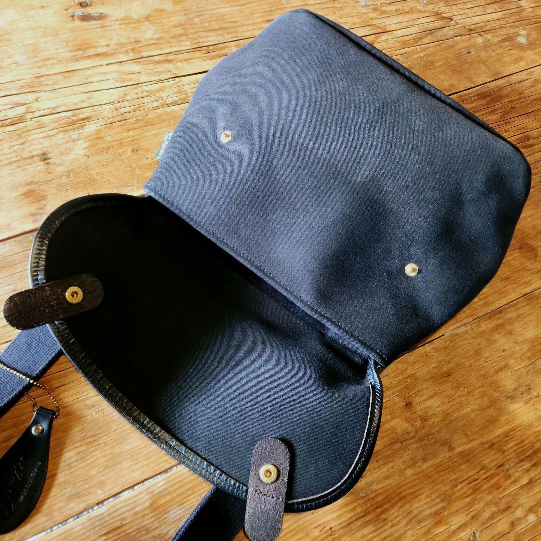 Ｂｒａｄｙ ショルダーバッグ メンズ レディース