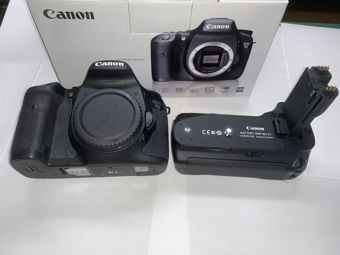「ミーナ」Canon EOS7D 本体＋ BG-E7 ＋レンズセット