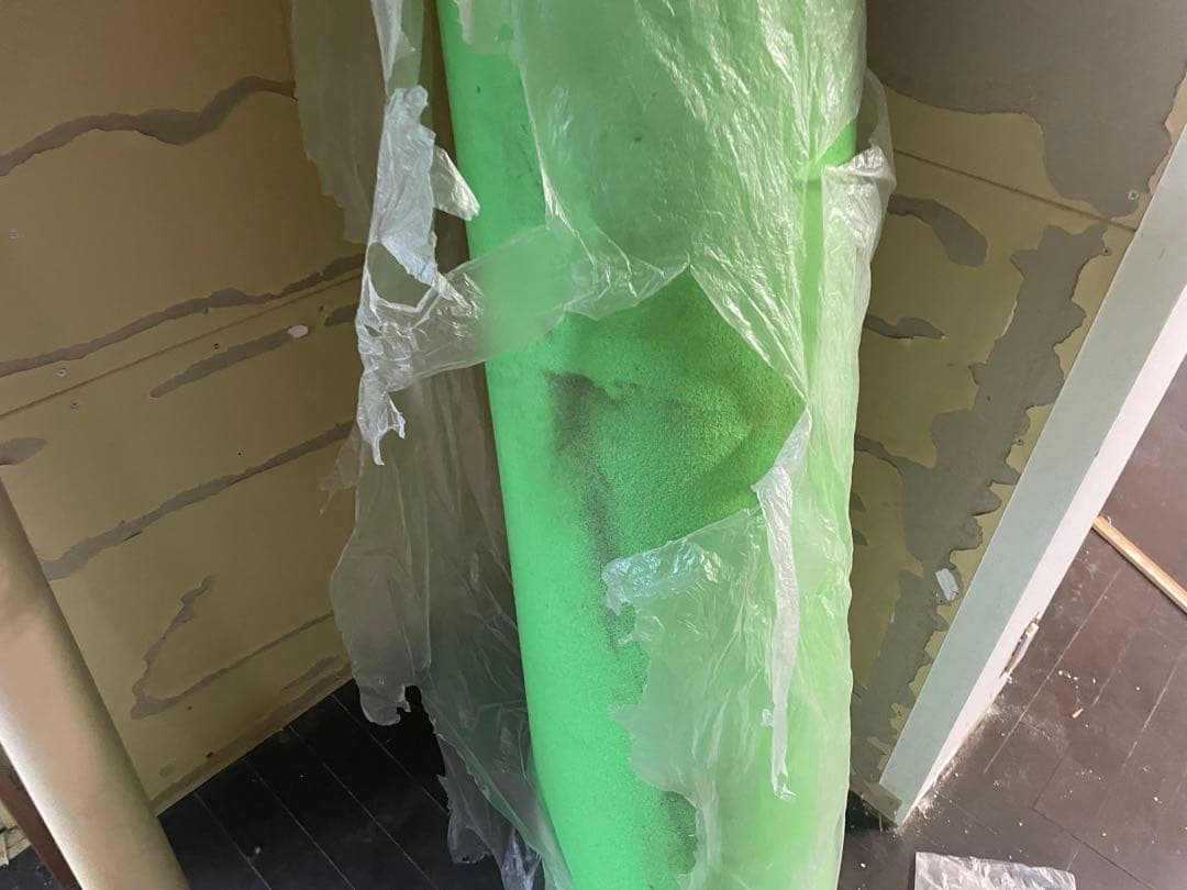 パンチカーペット