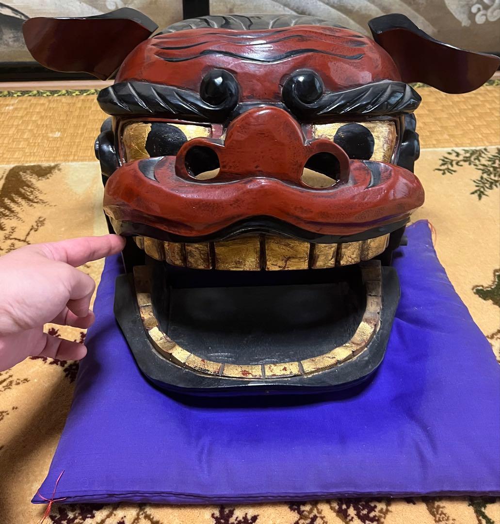 【木彫りの獅子頭】獅子舞　開閉式　縁起物　雌雄片方づつの出品　①