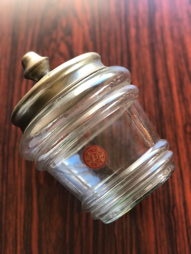 アンティーク　蓋付きガラス瓶　アルミ桜花蓋　戦前戦後　インテリア　小物入れ